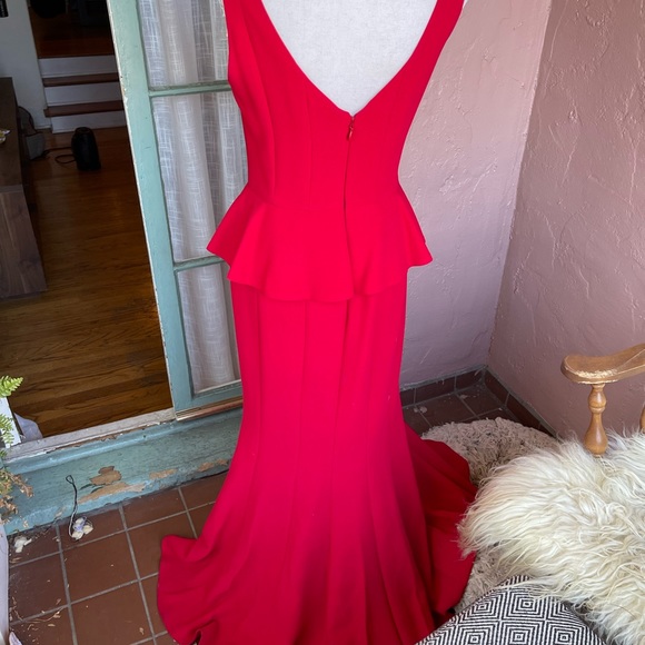 💃🏻BCBG RED CARPET GOWN ❤️🌹 - Picture 7 of 11